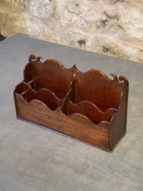 A STUNNING VICTORIAN LETTER RACK - ADDITIONAL PHOTO 3