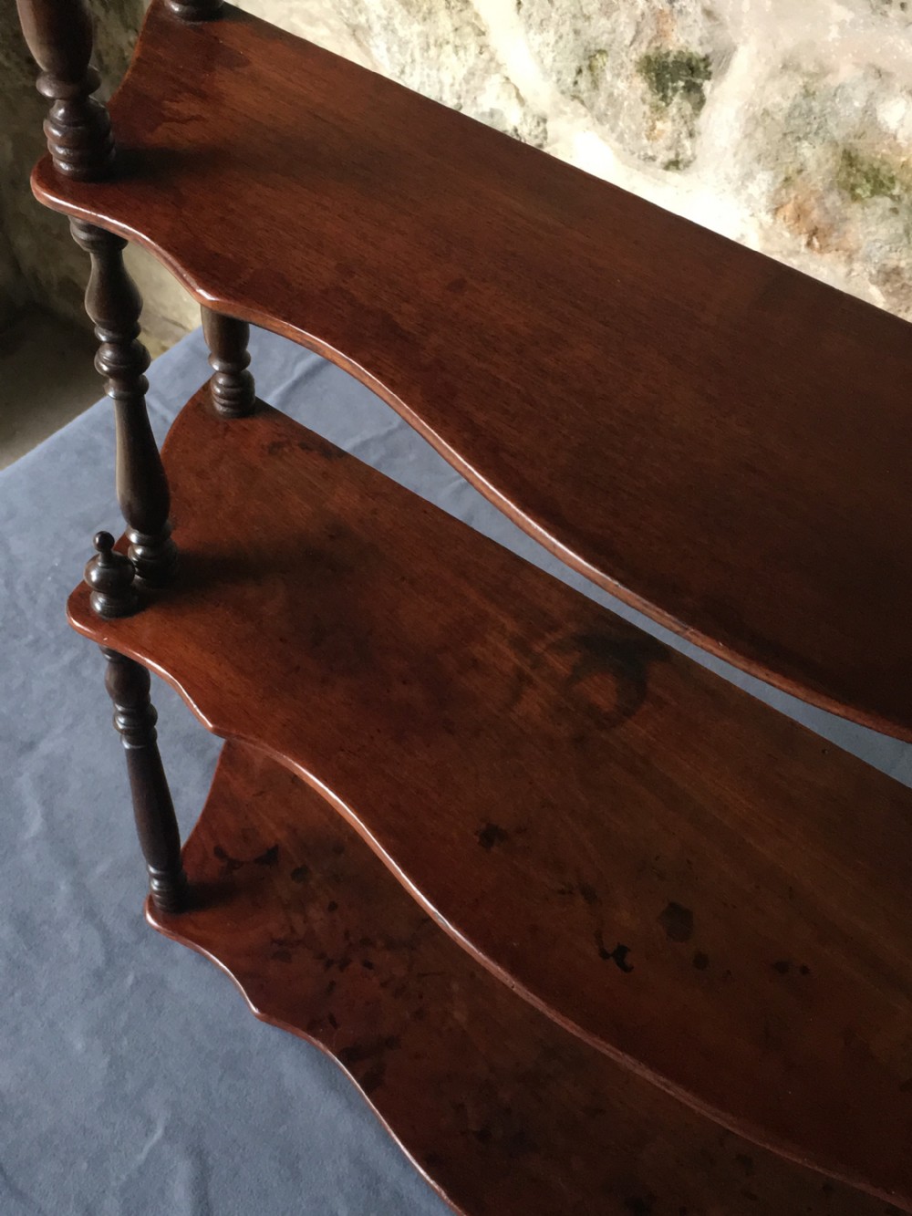  Stunning set of Serpentine-Fronted Wall Shelves  View VII