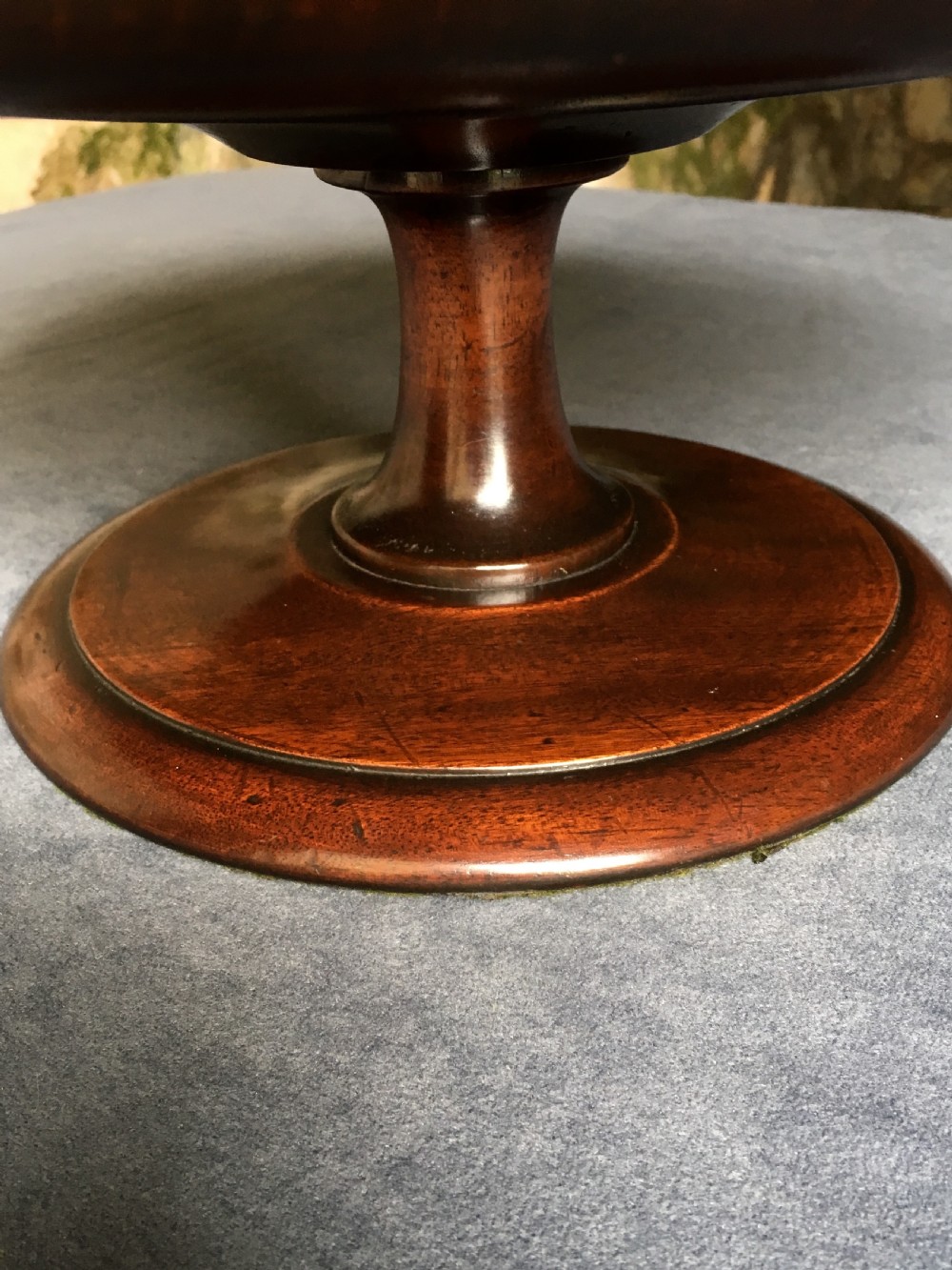 High quality c19th Lazy Susan table top stand View IV