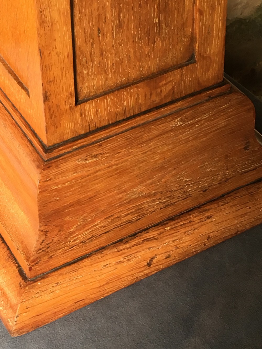 A rare pair of oak pedestal columns View XV
