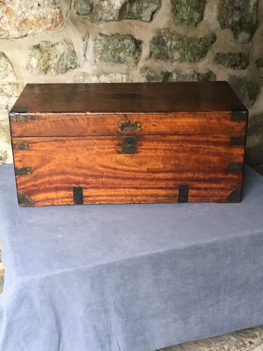 Blanket chest or trunk in camphorwood View II