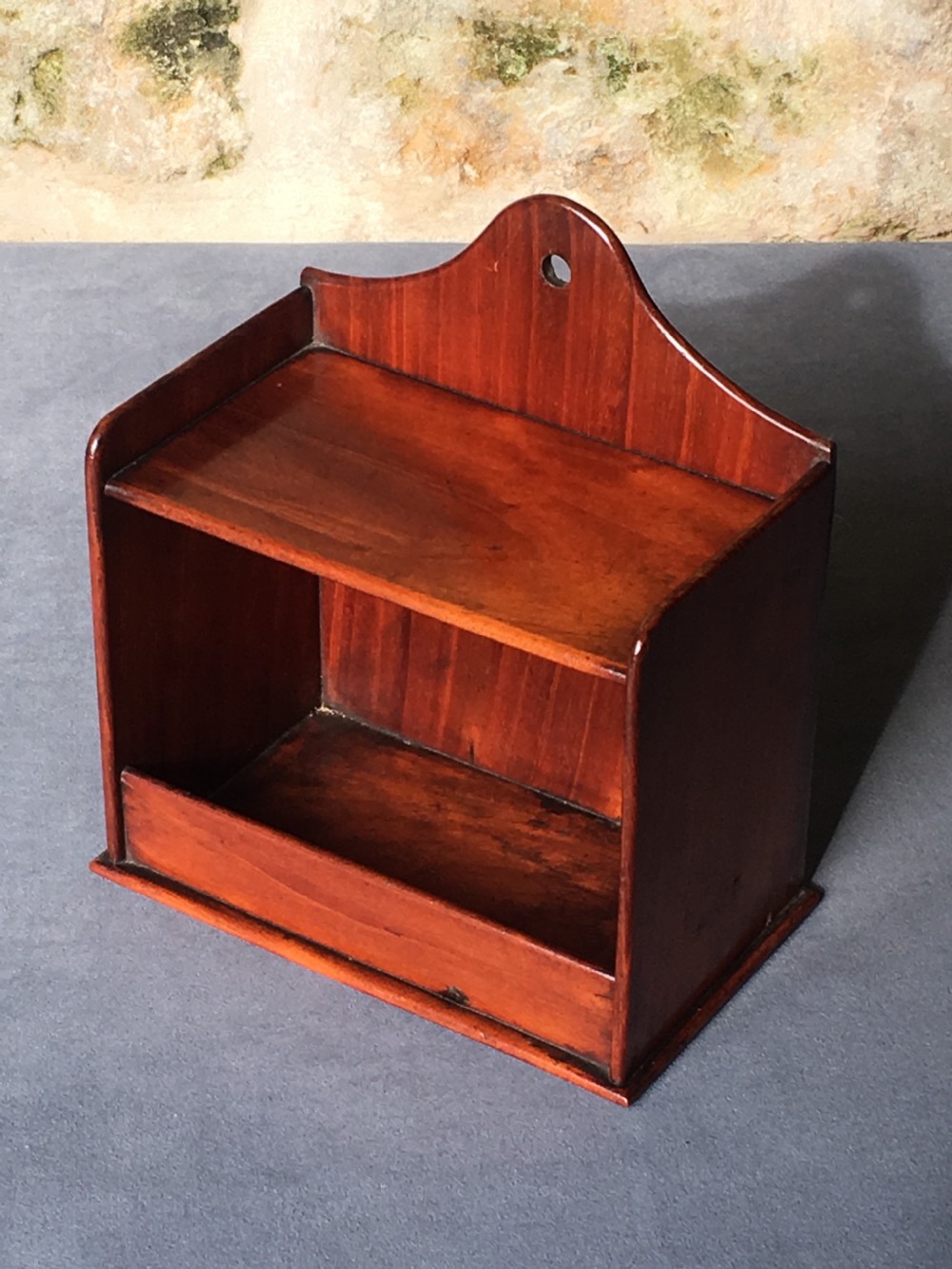 Exquisite wall shelves in mahogany 