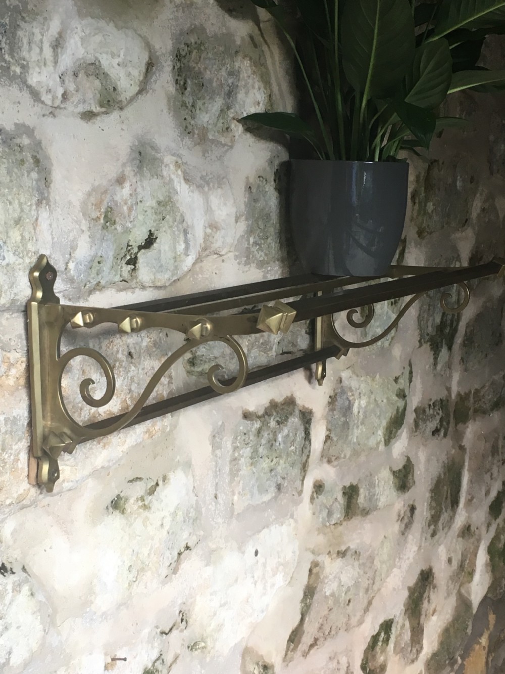 Early c20th wall-mounted shelf View III