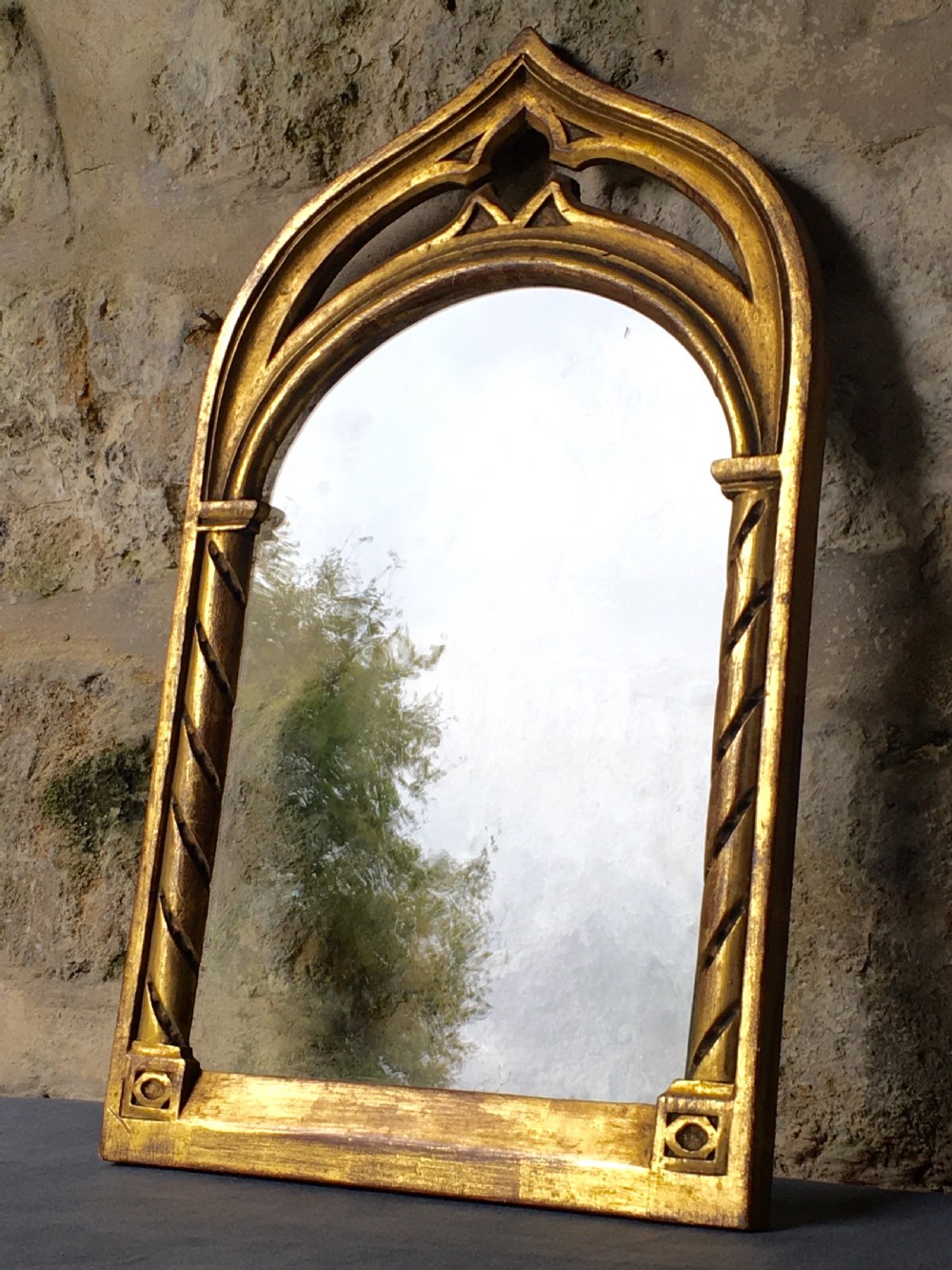Gothic arch-topped picture frame View X