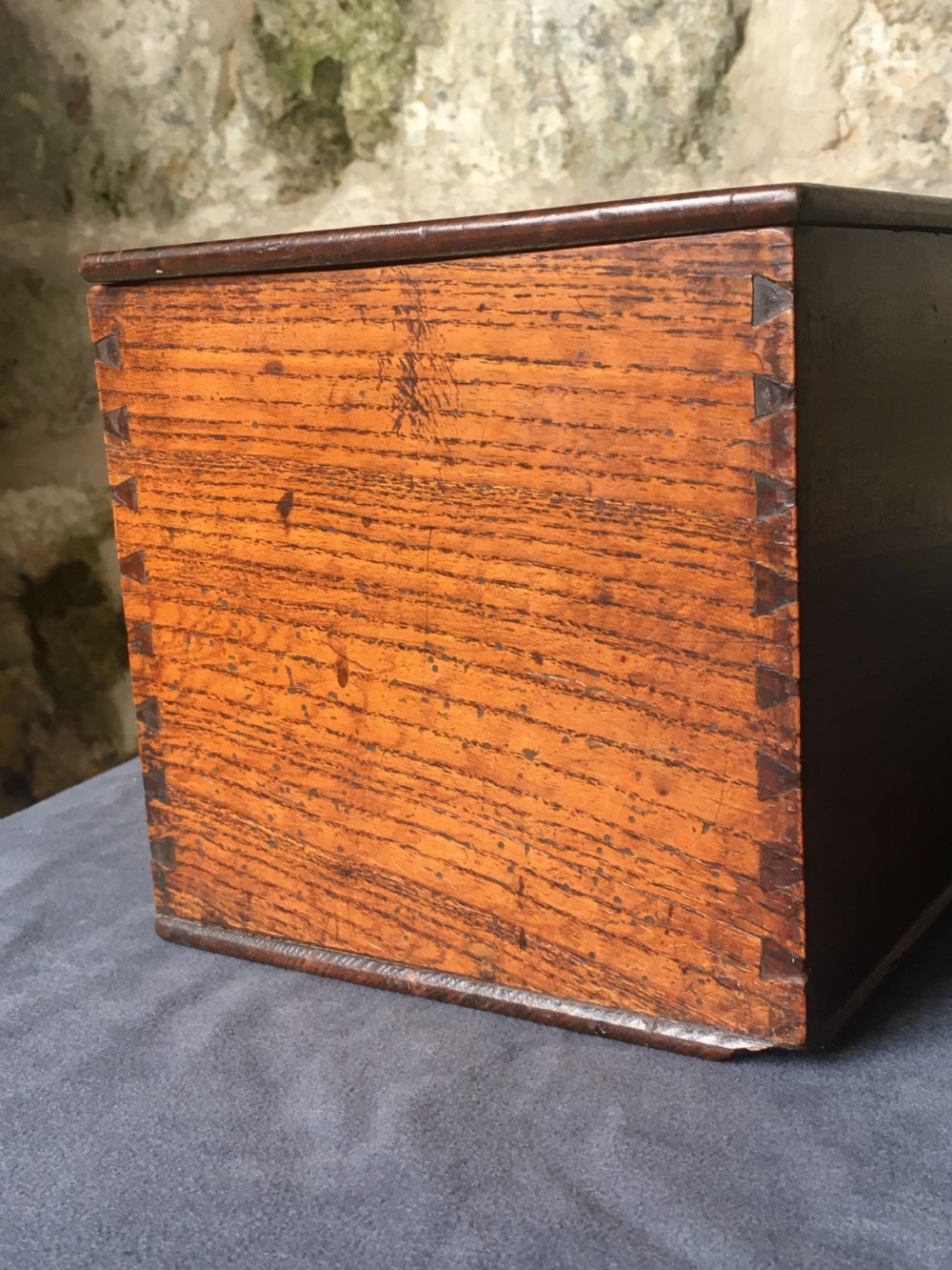 Miniature Georgian Trunk  View XI