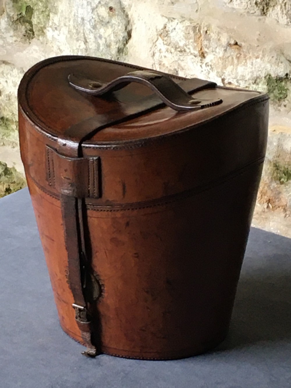 Army & Navy hat box  View VII