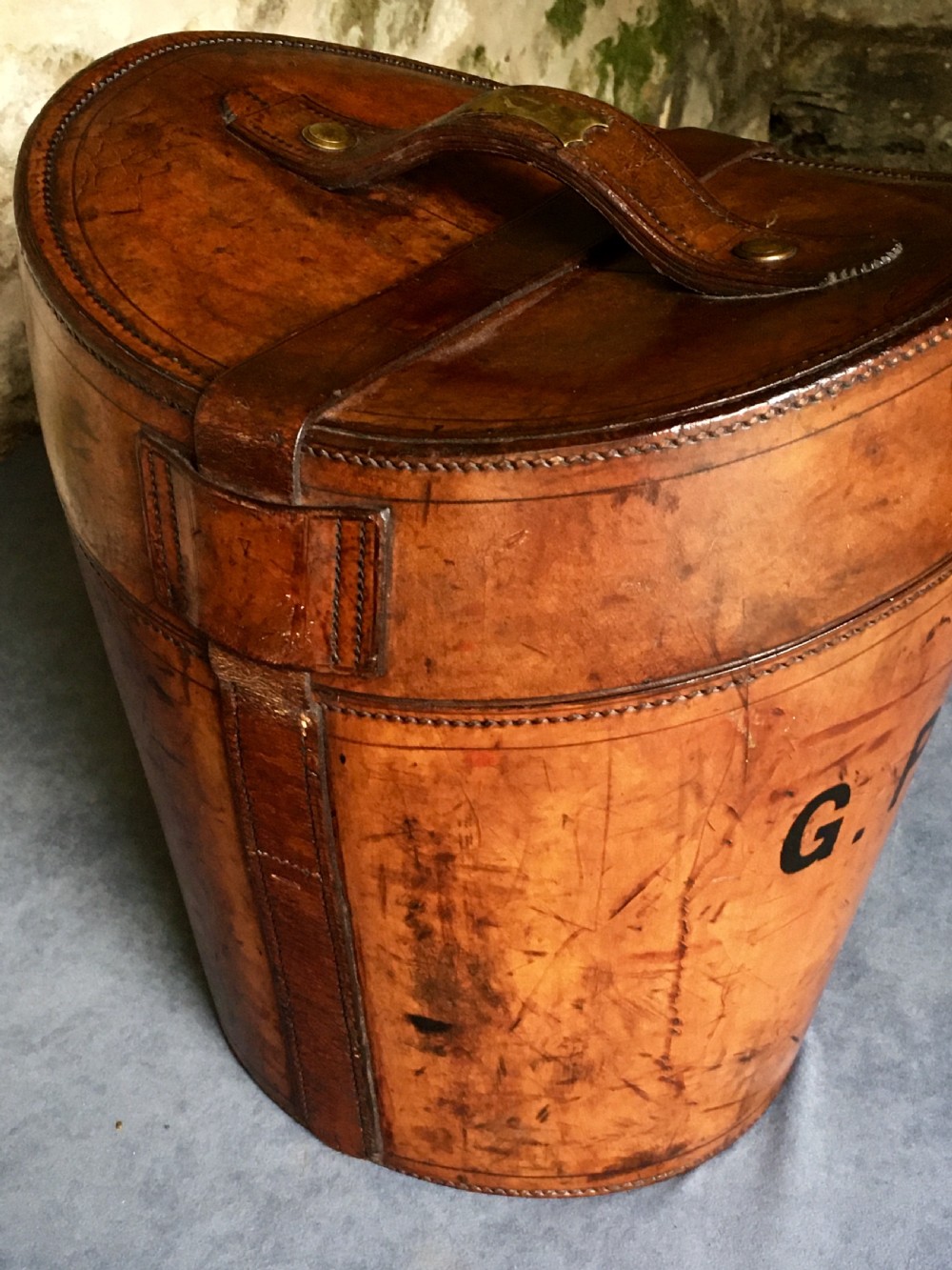 Army & Navy hat box  View XVII