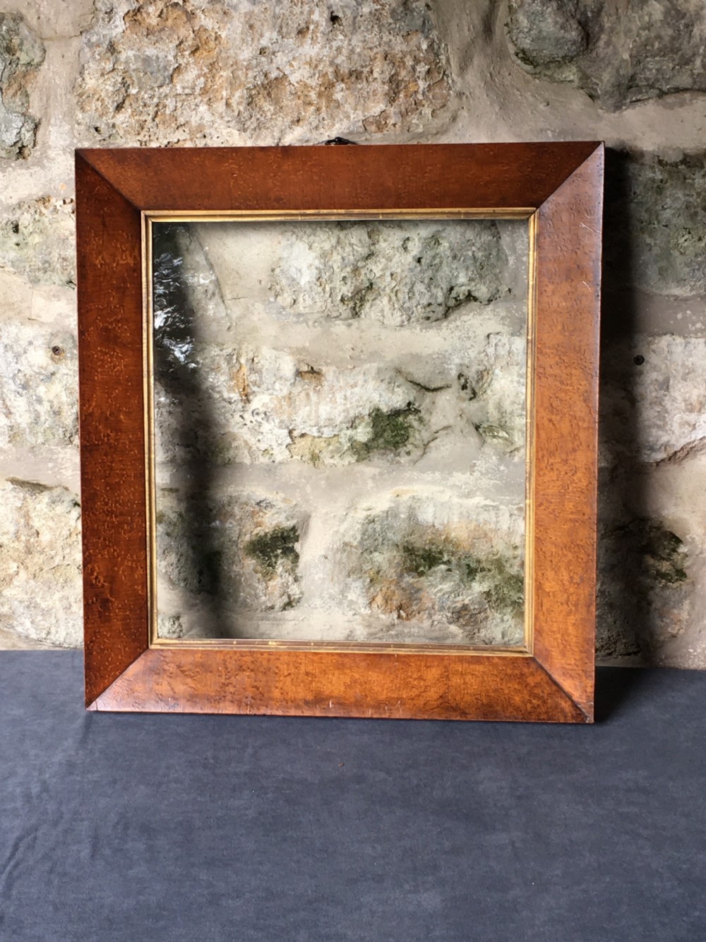 A beautiful maple picture frame View V
