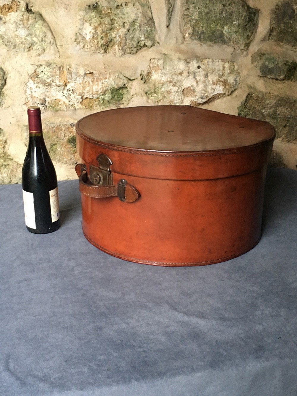 Top quality leather travelling case View II
