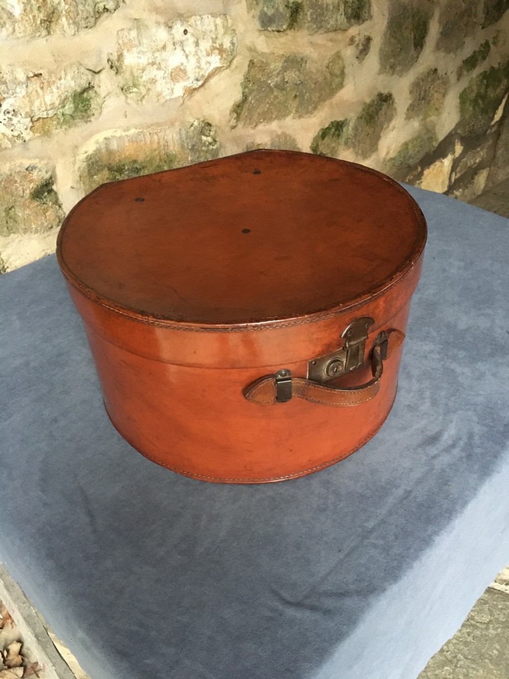 Top quality leather travelling case View III