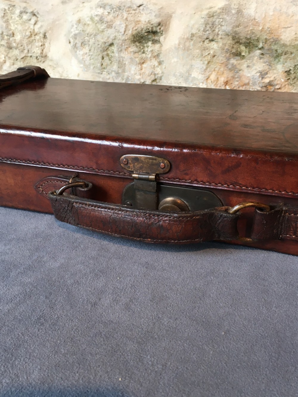 Vintage luggage: exceptional gun case View VI