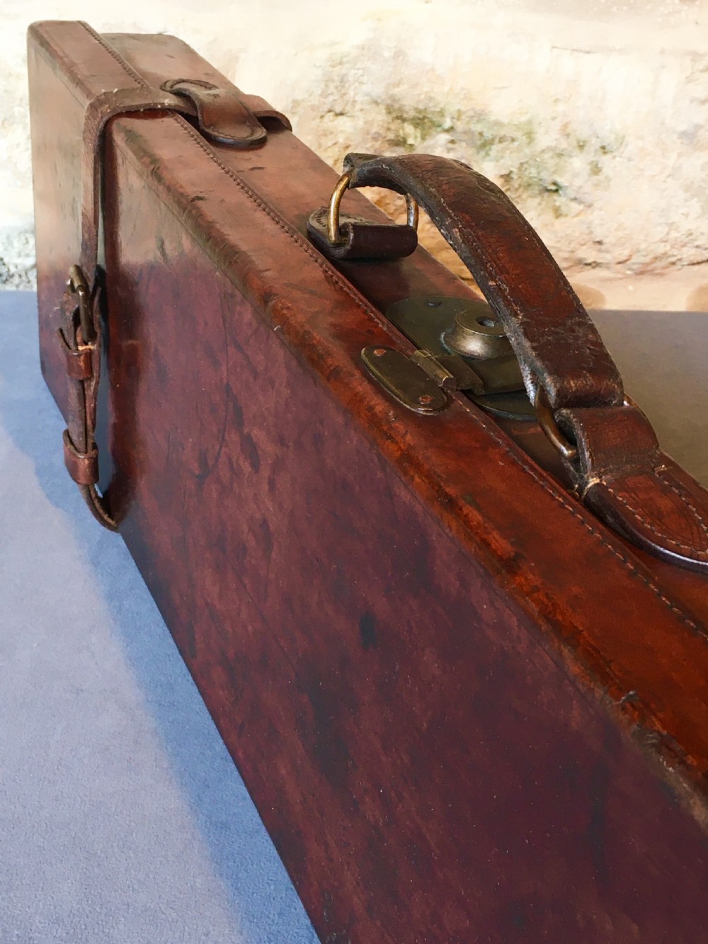 Vintage luggage: exceptional gun case View XI
