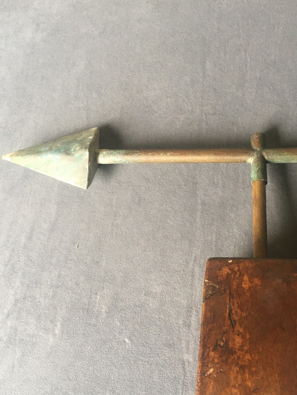 Metalwork: a superb arrow weather vane View XVI