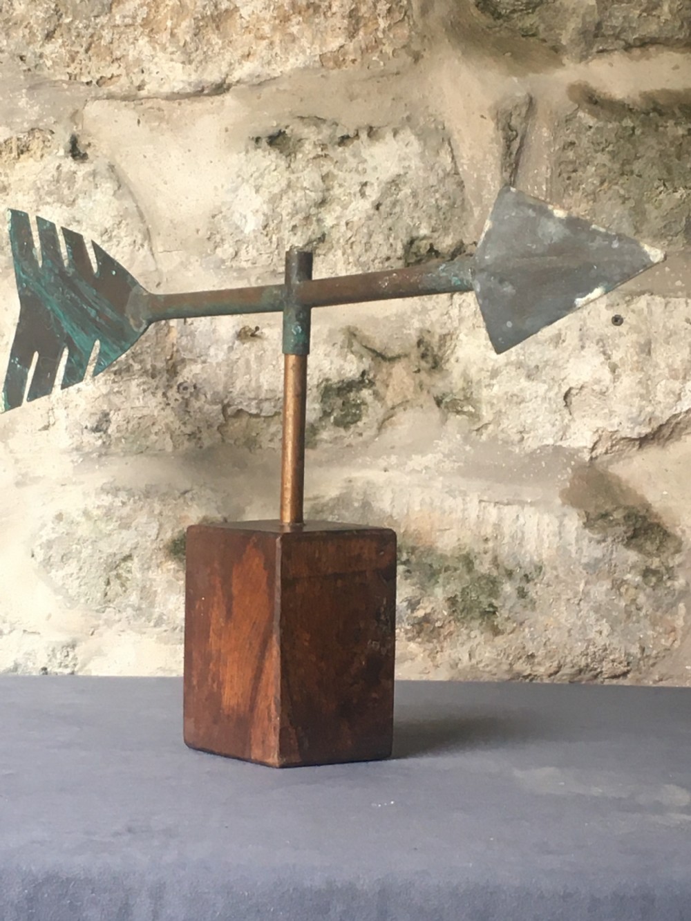 Metalwork: a superb arrow weather vane View IX