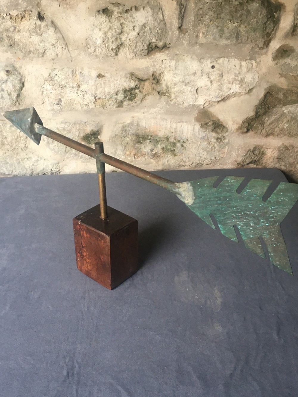 Metalwork: a superb arrow weather vane View XXIII