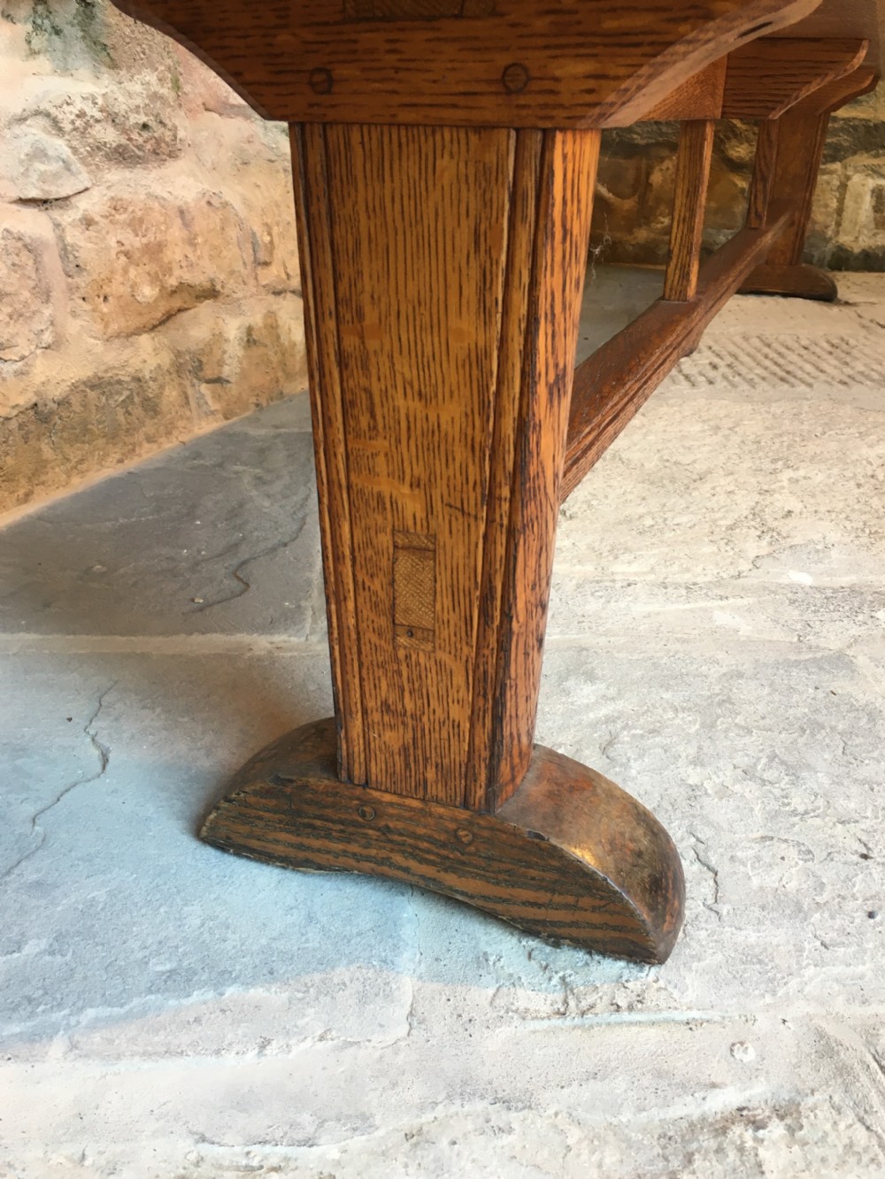  A long oak bench View IV
