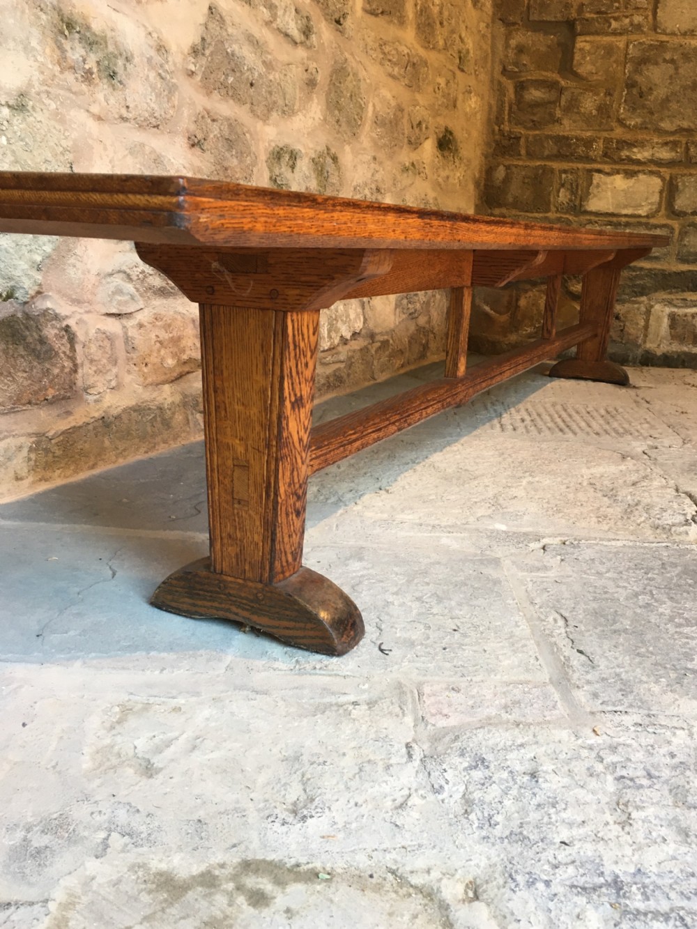  A long oak bench View V