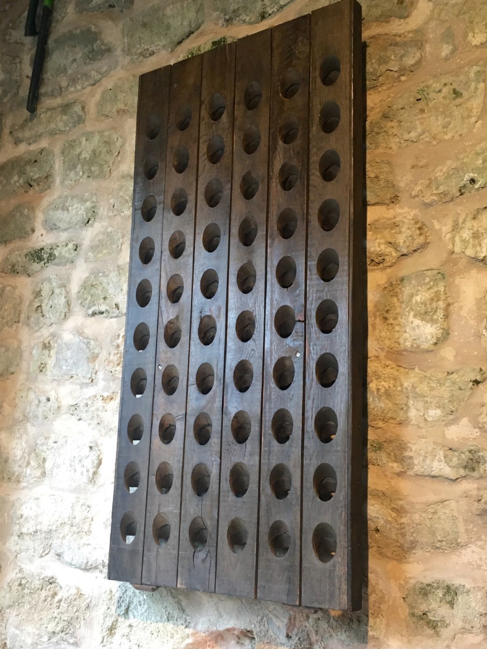 Wall-hanging 60-bottle wine rack View IX