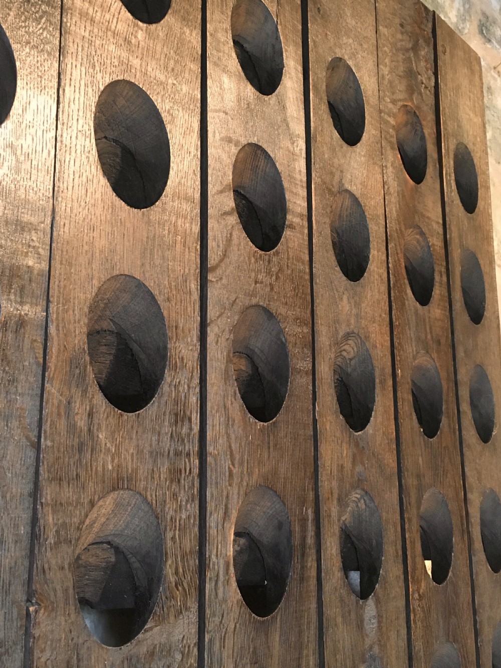 Wall-hanging 60-bottle wine rack View XIII