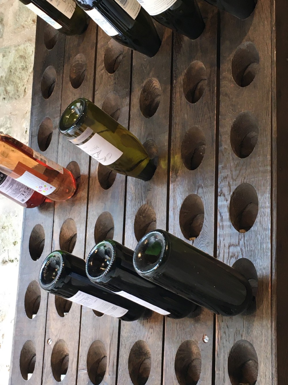 Wall-hanging 60-bottle wine rack View XX
