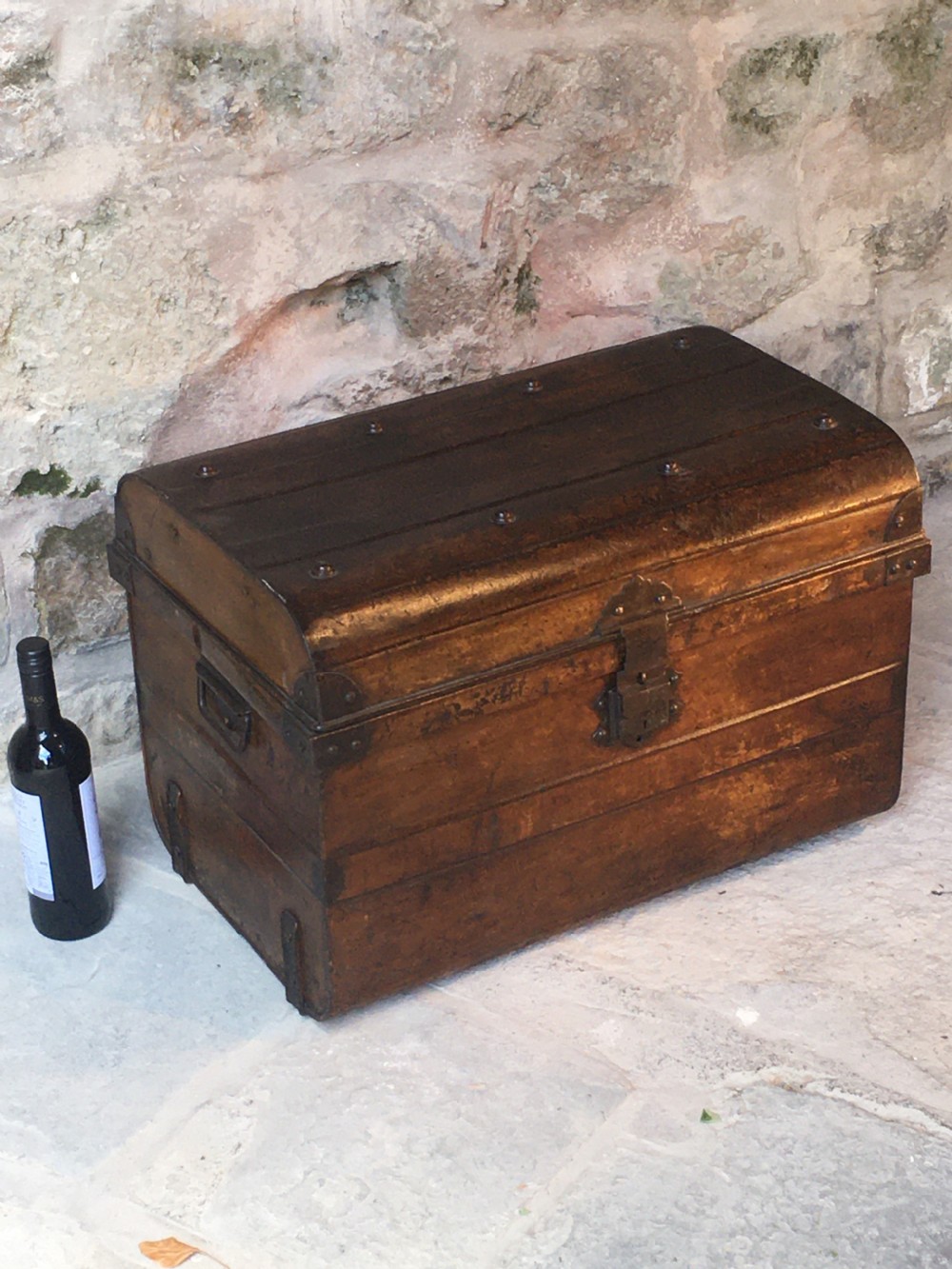 Painted Victorian storage trunk View XX