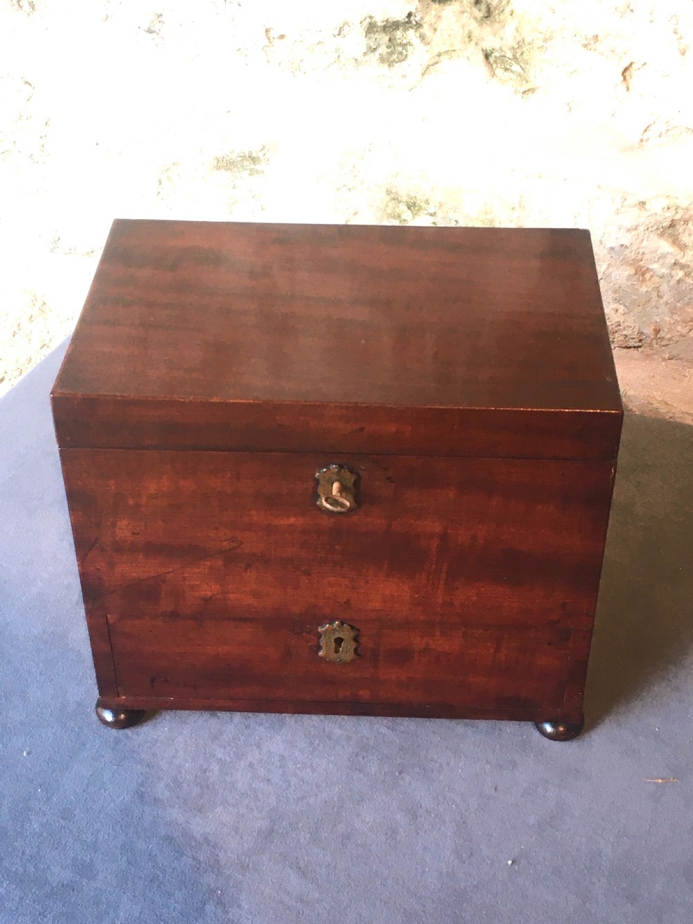 Beautiful mahogany jewellery box View IV
