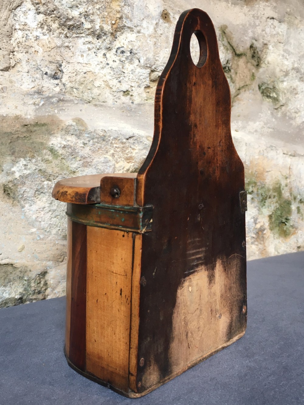 Treen: A Scottish salt box  View XIX