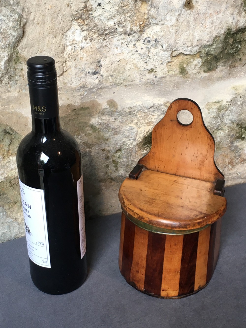 Treen: A Scottish salt box  View XXIII