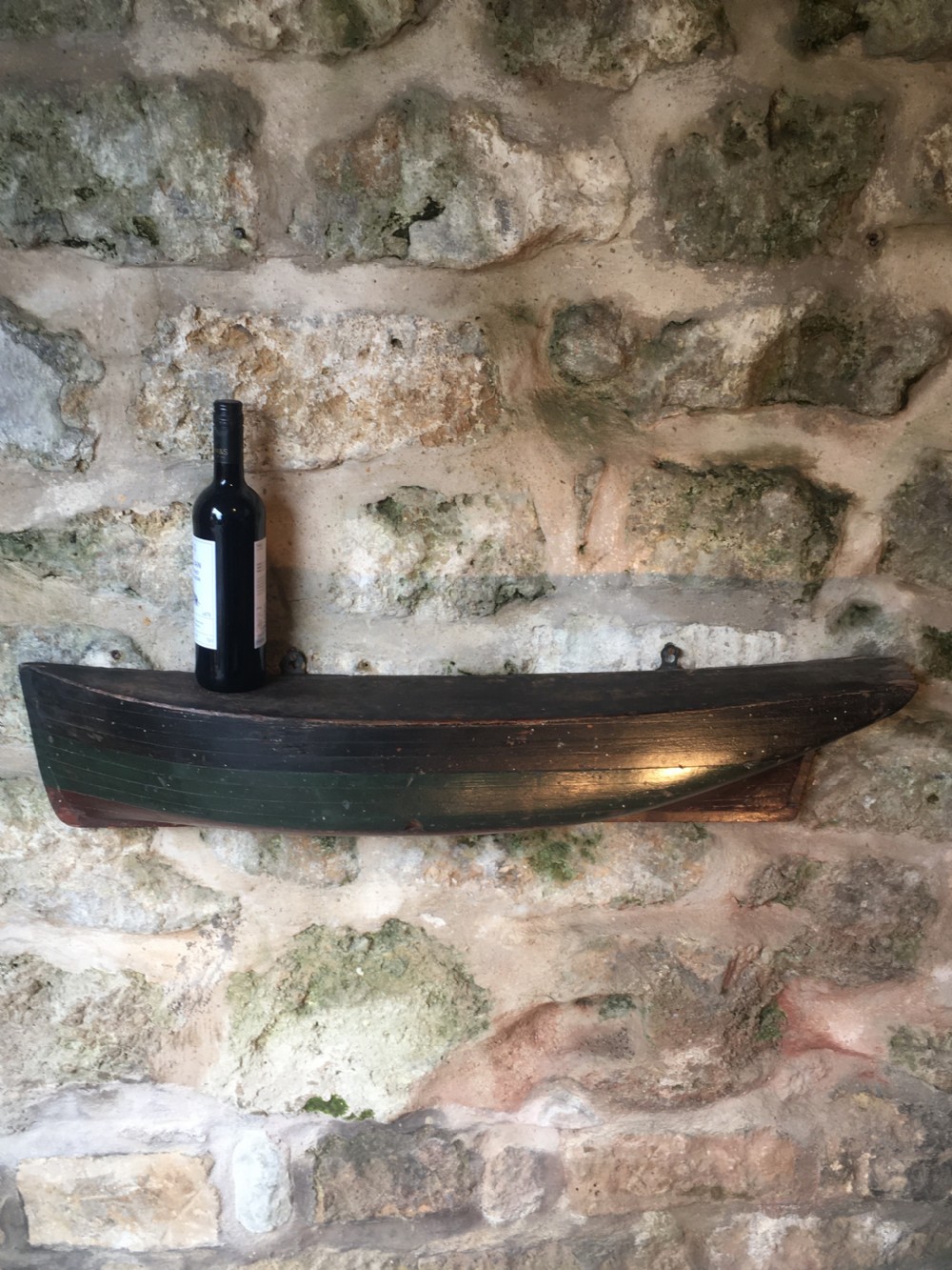 Magnificent half-hull boat model View II