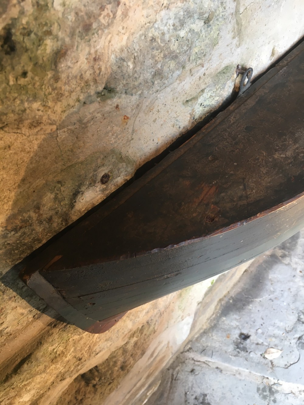 Magnificent half-hull boat model View IX