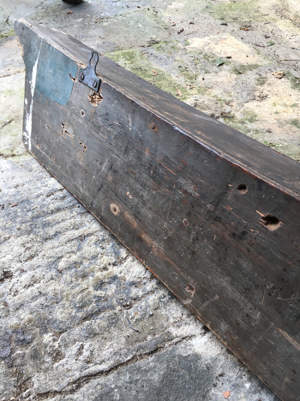 Magnificent half-hull boat model View XXIV