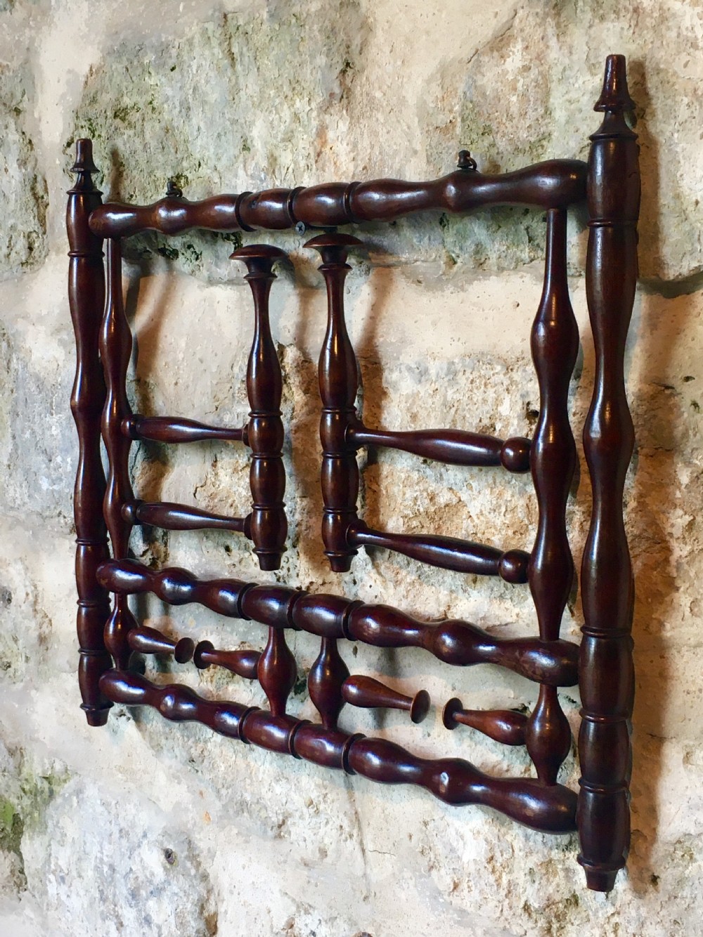 Wall-mounted hat & coat rack View X