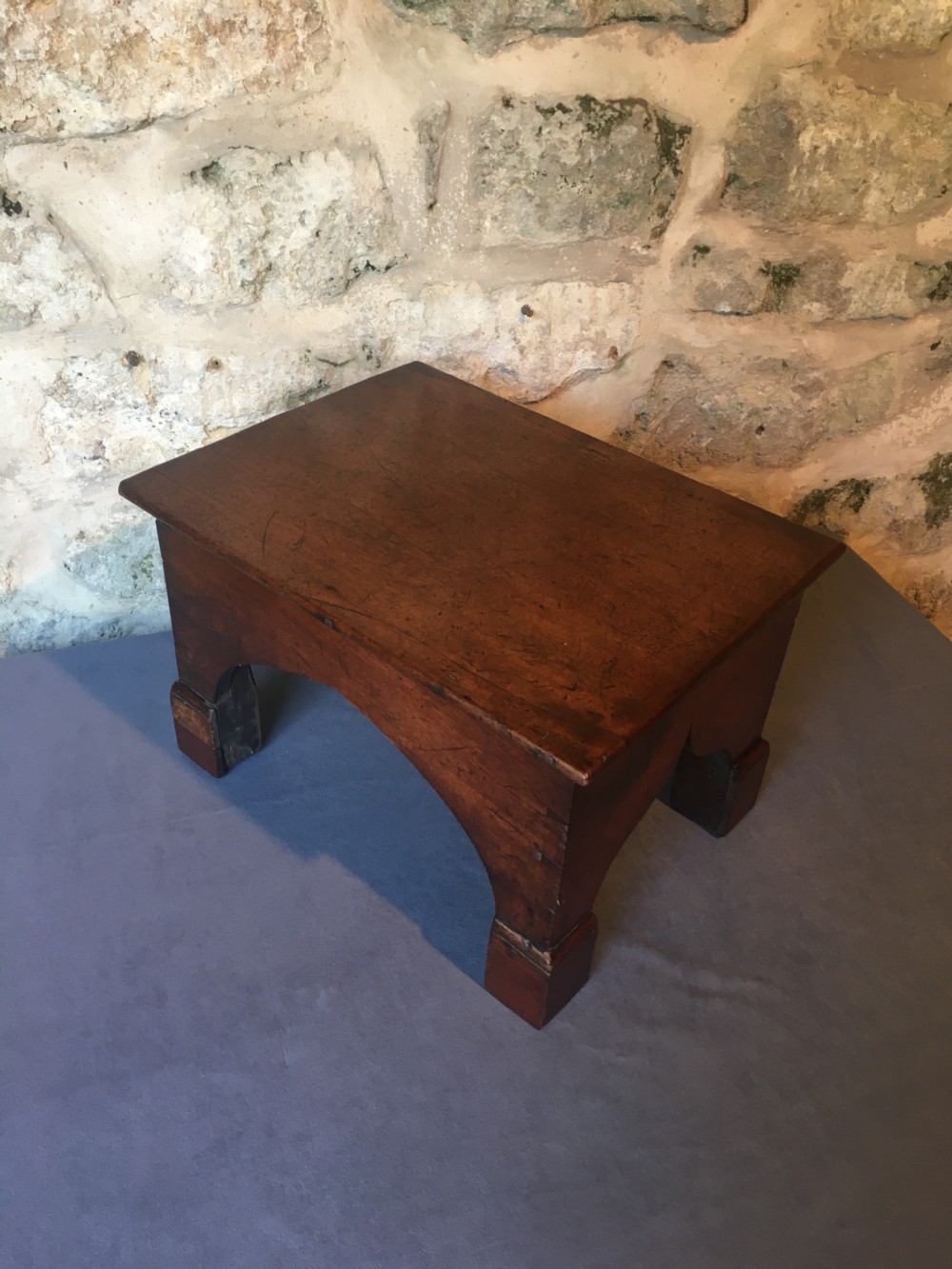 Low Gothic Table View VI