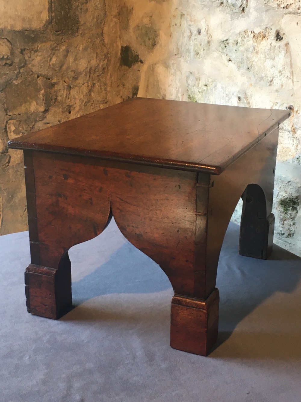 Low Gothic Table View XVII