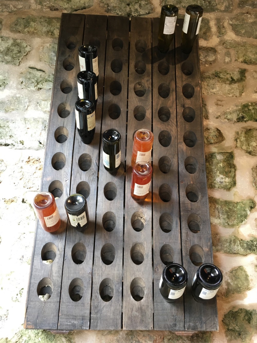 Wall-hanging solid oak wine rack View XII