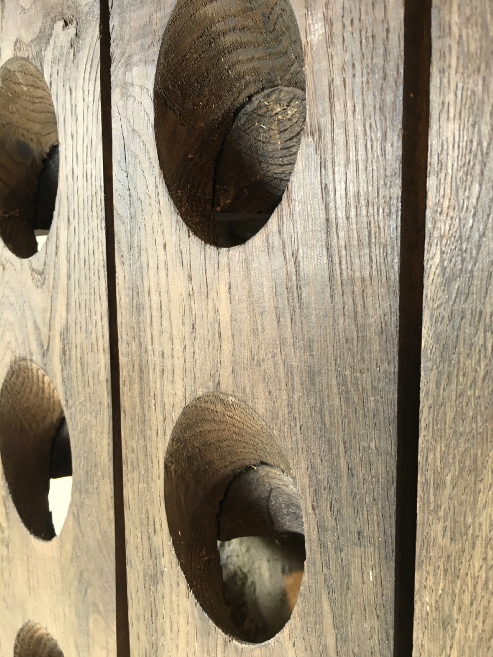 Wall-hanging solid oak wine rack View XXI