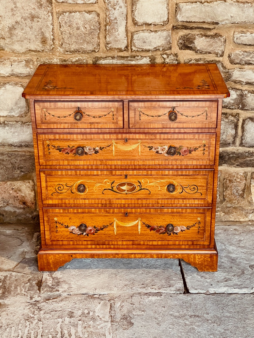 Small chest of drawers in satinwood View II