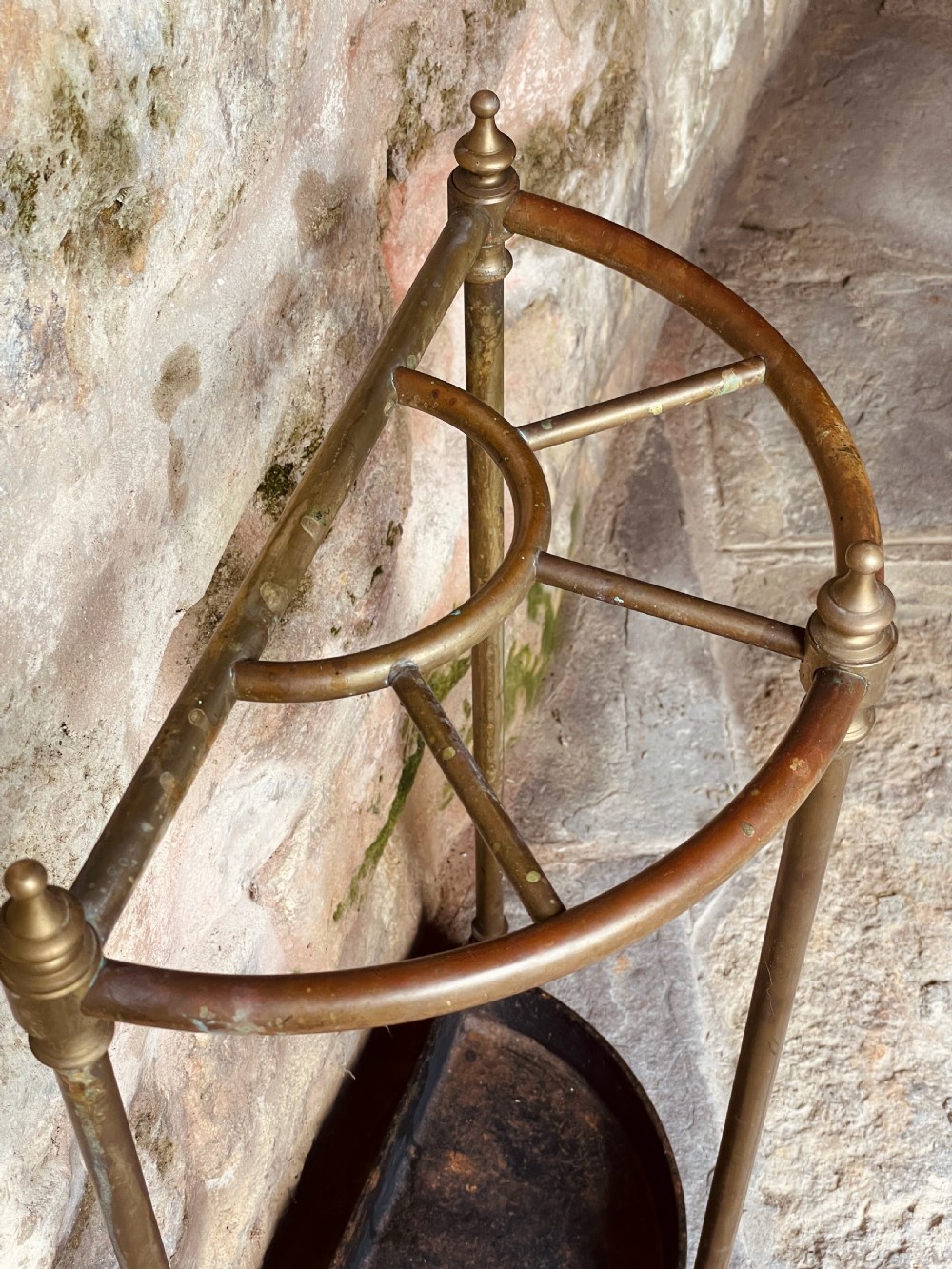 Umbrella stand stick stand View VIII