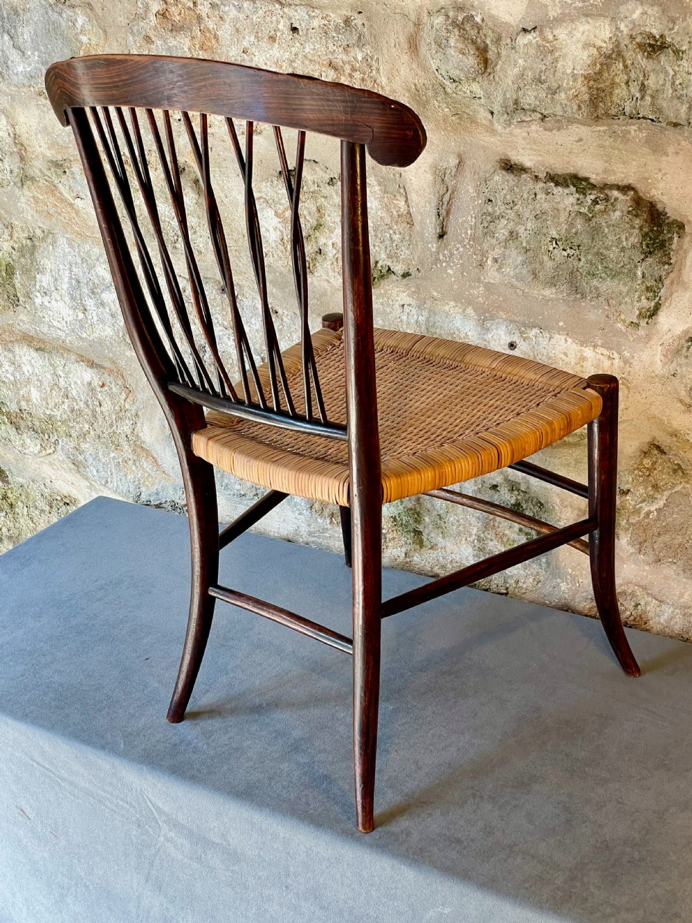 Superb little bedroom chair View XV