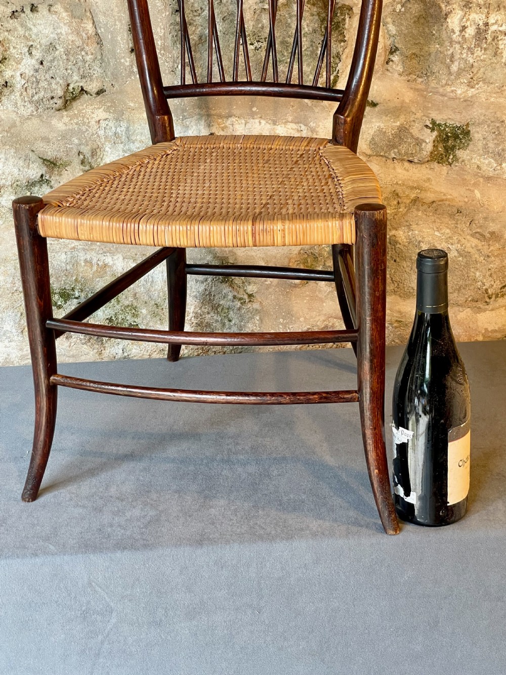Superb little bedroom chair View XXIV