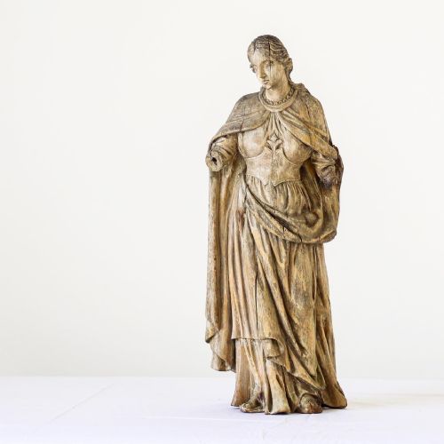 LATE 18TH EARLY 19TH CENTURY PINE CARVED FEMALE FIGURE IN CLOAK - ADDITIONAL PHOTO 10