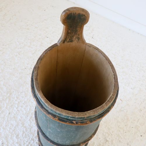 19TH CENTURY TRADITIONAL SWEDISH PAINTED PINE BUTTER CHURN - ADDITIONAL PHOTO 11