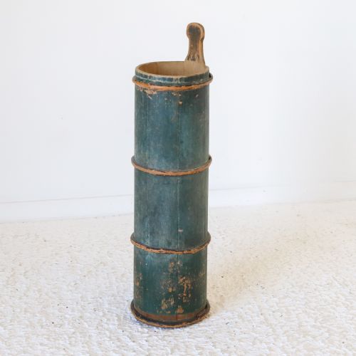 19TH CENTURY TRADITIONAL SWEDISH PAINTED PINE BUTTER CHURN - ADDITIONAL PHOTO 12