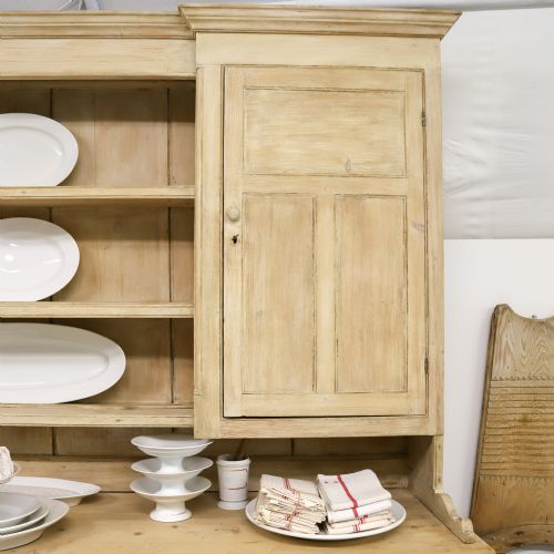 GRAND SCALE ENGLISH 19TH CENTURY COUNTRY HOUSE PINE KITCHEN DRESSER - ADDITIONAL PHOTO 6
