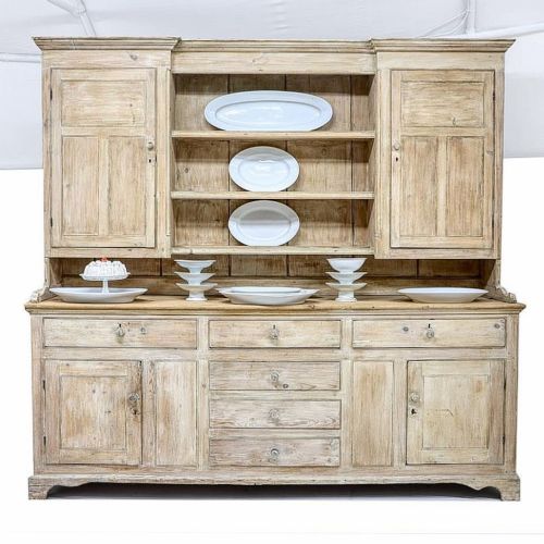 grand scale english 19th century country house pine kitchen dresser - CATEGORY: ANTIQUE DRESSERS - DATED 19TH CENTURY