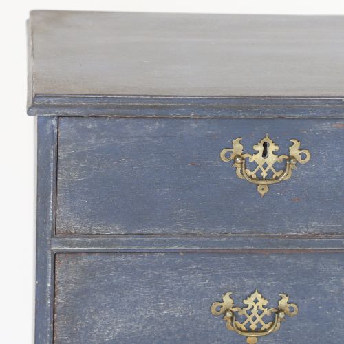 GEORGIAN CHEST OF DRAWERS LATER PAINTED DISTRESSED MOTTLED BLUE FINISH - ADDITIONAL PHOTO 5