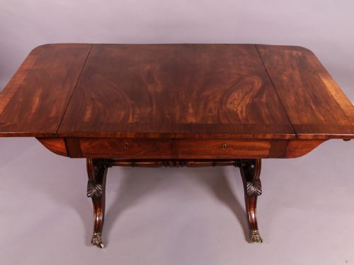 GEORGIAN MAHOGANY SOFA TABLE - ADDITIONAL PHOTO 3