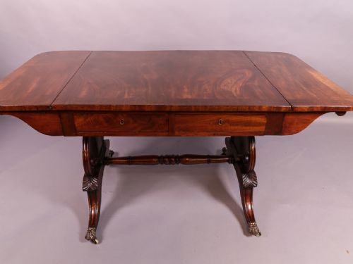 GEORGIAN MAHOGANY SOFA TABLE - ADDITIONAL PHOTO 4