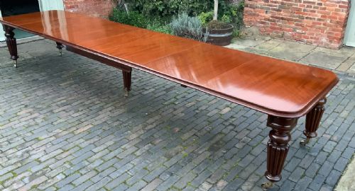 A Very Large Victorian Mahogany Dining Table Seats 16/18