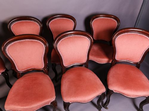 A GOOD SET OF 8 VICTORIAN MAHOGANY DINING CHAIRS - ADDITIONAL PHOTO 4